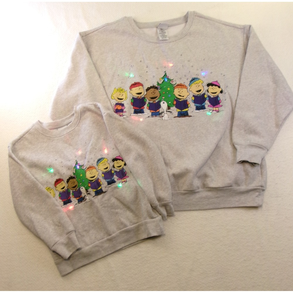 Peanuts Christmas Light Up Sweatshirt Set Grey Heather Charlie Brown XXL & S